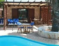 Le Di Cala Madonna Отель